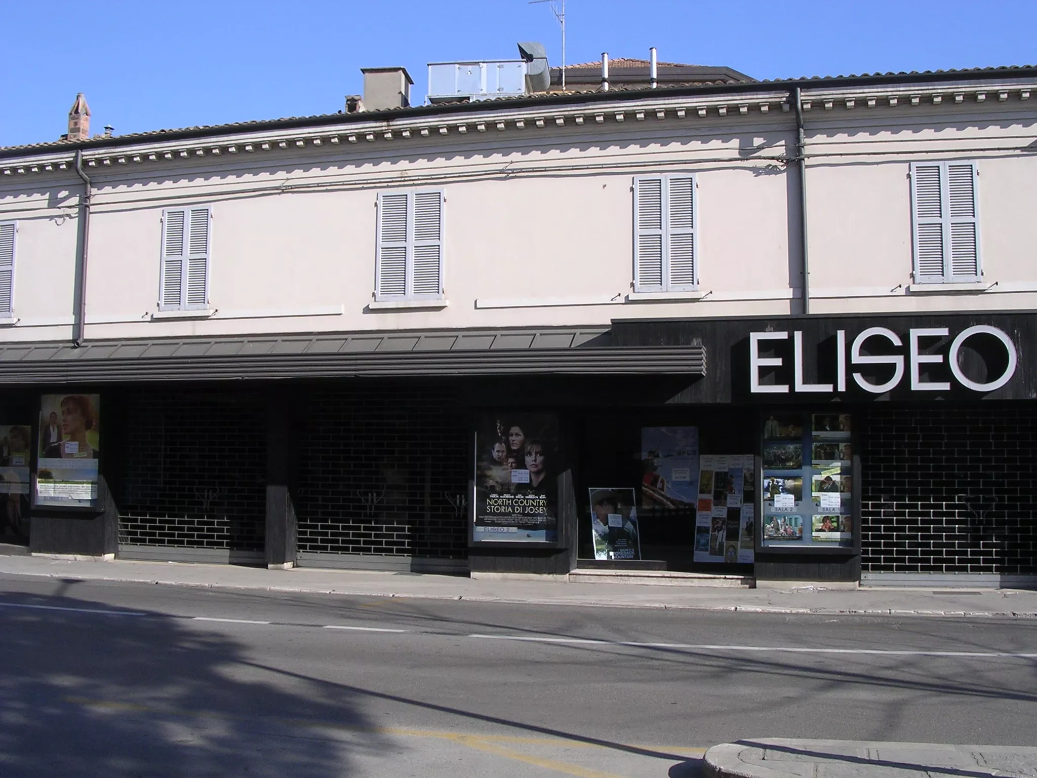 1992-som-ristrut-cinema-eliseo-cesena