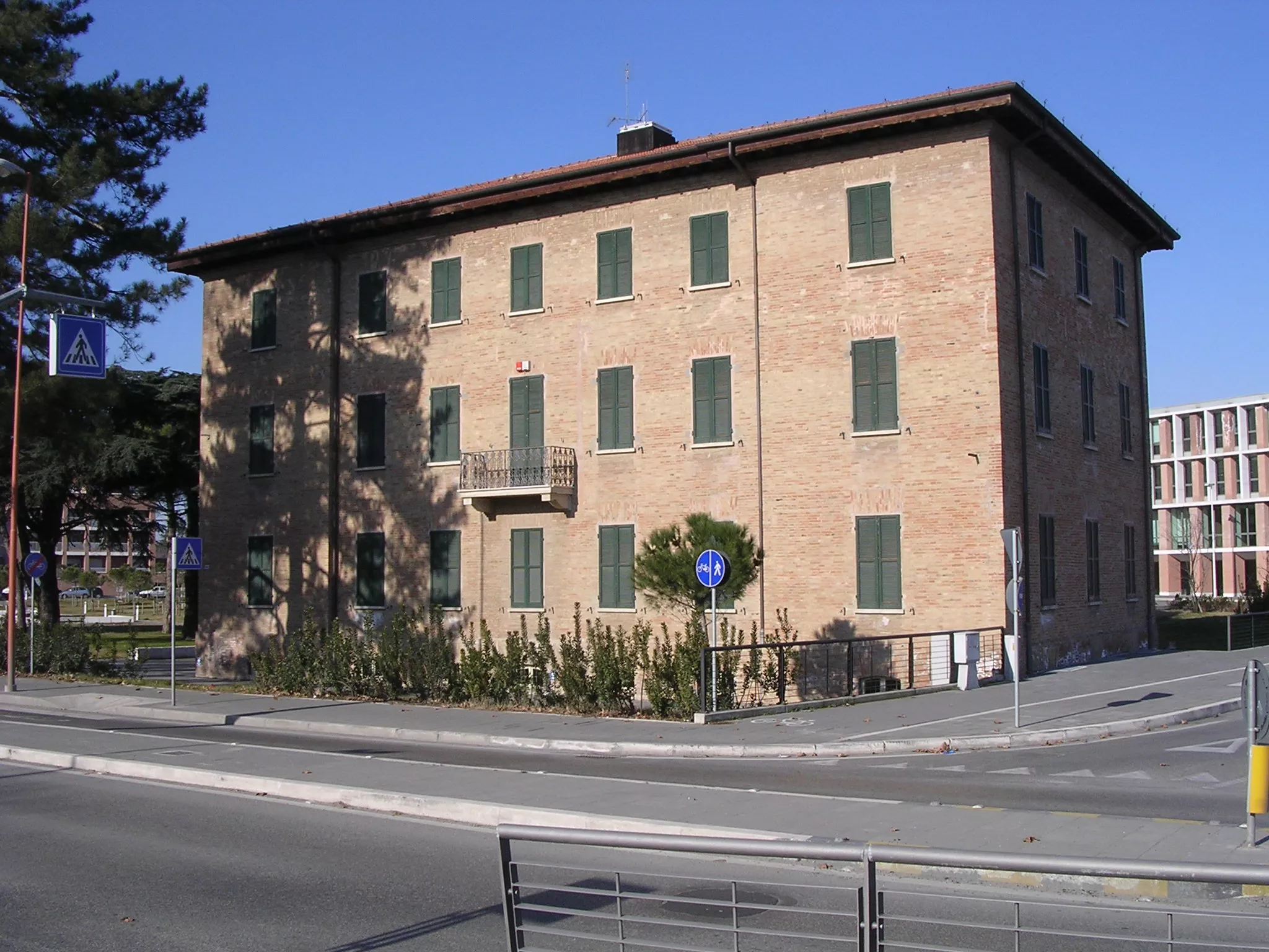 1995-som-carice-ristrutturazione-x-sede-universita-ex-zuccherificio-cesena