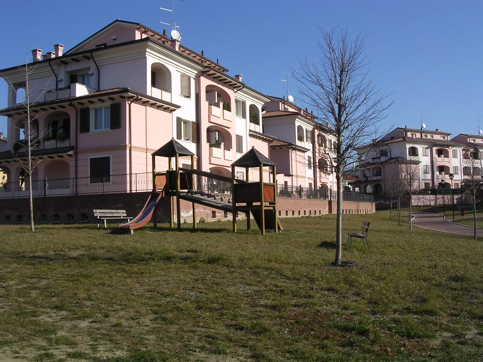 2001-som-residenza-via-mulini-cesena